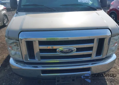 2013 Ford Econoline E350 Super Duty Wagon z USA, uszkodzony, nr VIN 1FBNE3BL6DDA78219